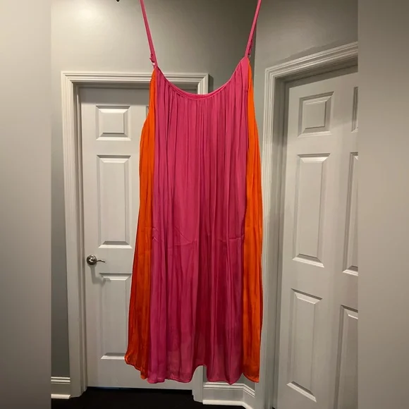 strapless open back dress Just Feels Right Fuchsia Pink Floral Maxi Dress – Shop the Mint main image 0